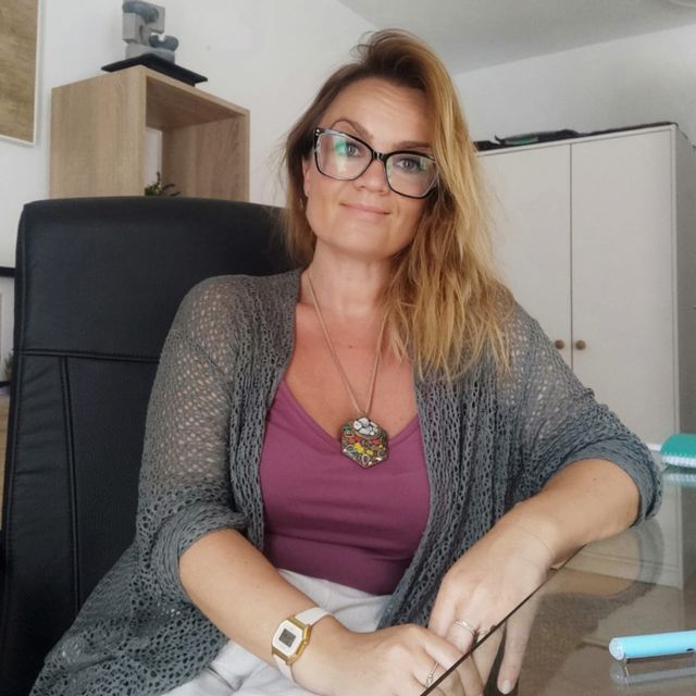 Eva Zalewska, Psicólogo Avilés