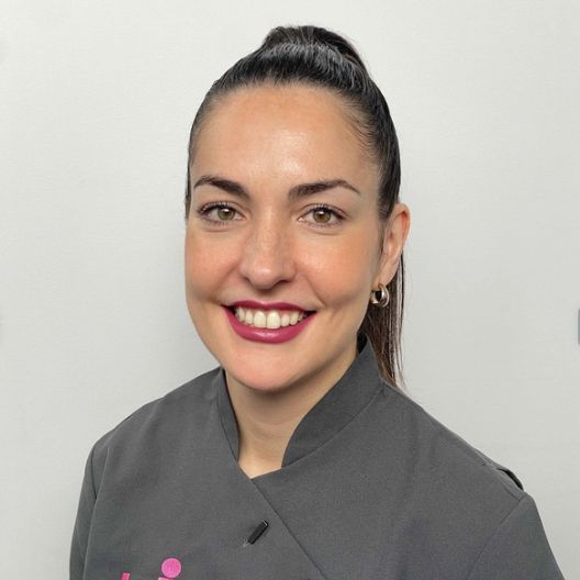 Janira Sánchez, Dentista Barakaldo