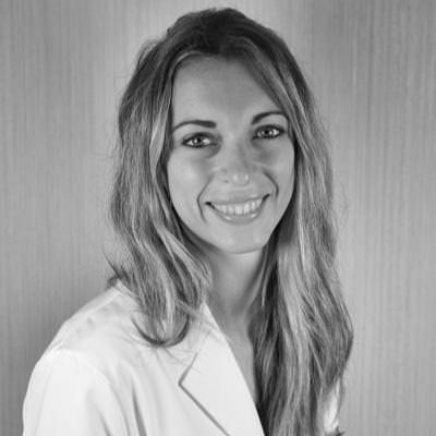 Nuria Manrique Donaire, Oftalmólogo Barcelona