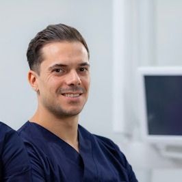Ingrandire l'immagine: Valentino Di Mauro, medico estetico Catania