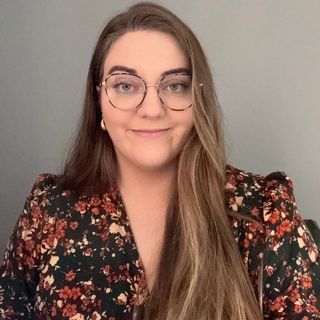 Powiększ obraz: Agata Niedźwiedź-Dąbkowska, psycholog Pszczyna