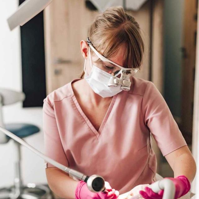 Adrianna Ciesielska-Heinowska, higienistka/higienista stomatologiczny Gdynia