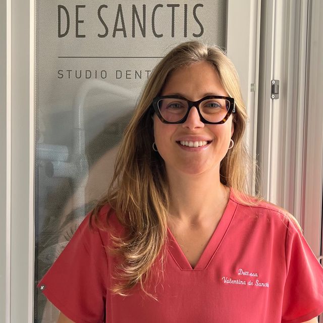 Valentina de Sanctis, dentista Salerno