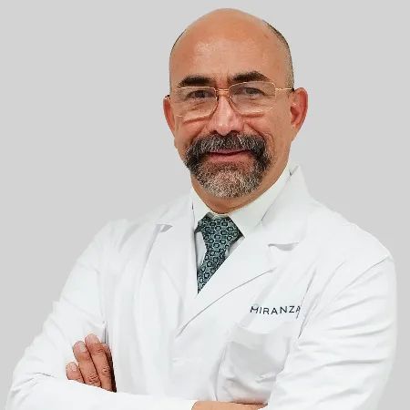 Ramiro Fernando Rojas Navarro, Médico general Algorfa