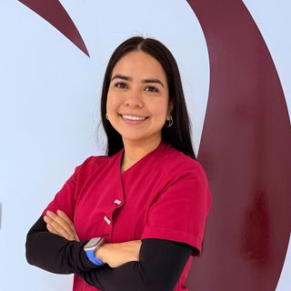 Acercar imagen: Stephanie Cárdenas Muñoz, Higienista dental Mislata