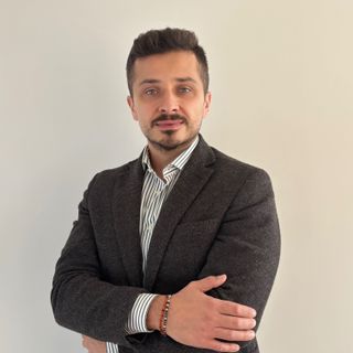 Antonio Angelino, ginecologo Marcianise