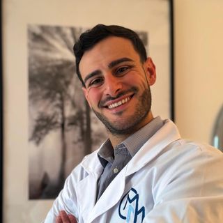 Ingrandire l'immagine: Luciano Ibba, dermatologo Milano