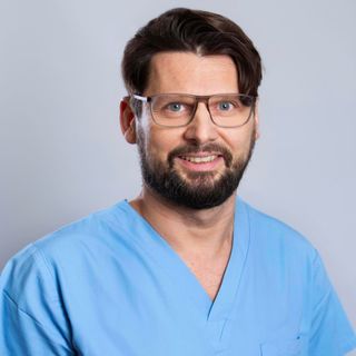 Powiększ obraz: Jan Powroźnik, urolog Warszawa