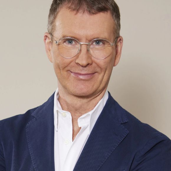 Michael A. König, Plastischer & Ästhetischer Chirurg Köln