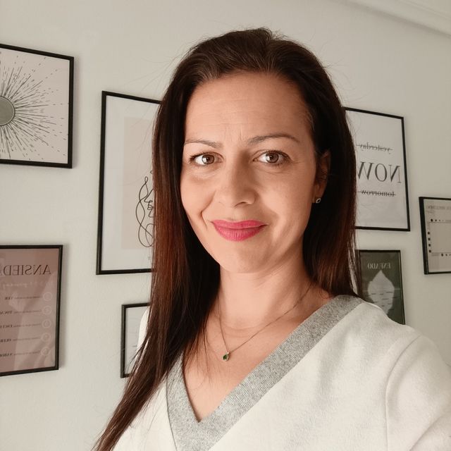 Edurne Correas Lázaro, Psicólogo Elx