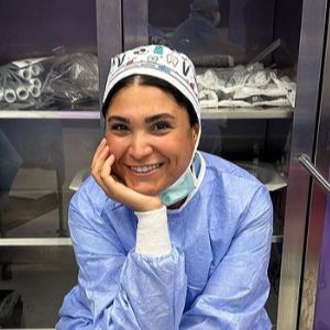 Hatice Mükellef, Çocuk Diş Hekimliği (Pedodonti) İzmir