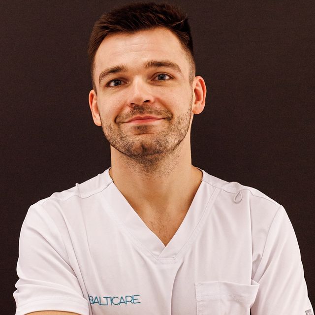 Dawid Wyrozębski, stomatolog Gdańsk