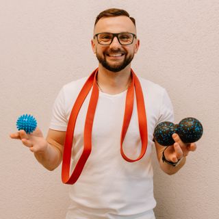 Powiększ obraz: Arkadiusz Bohonos, fizjoterapeuta Wrocław