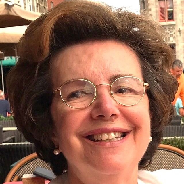 Maria Angela Font Pons, Médico general Barcelona