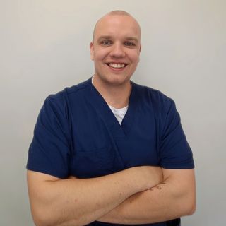 Powiększ obraz: Tomasz Koźlicki, osteopata Poznań