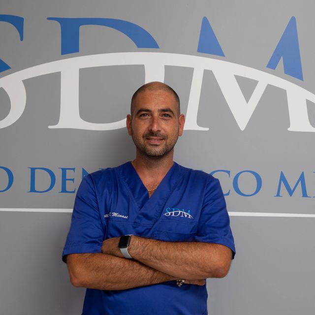 Roberto Minasi, dentista Roma