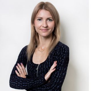 Powiększ obraz: Barbara Dziadkowiec-Macek, psychiatra dziecięcy Wrocław