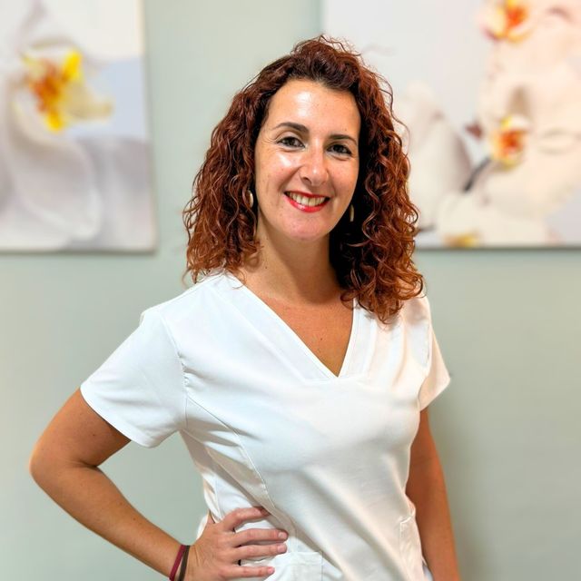 Ana Isabel Cabezuelo de la Fuente, Fisioterapeuta Adeje