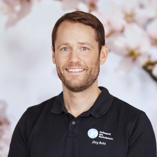 Jörg Buhl, Zahnarzt Köln