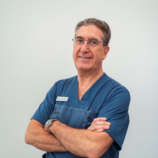 José Luis Pitto Valverde, Dentista Baza