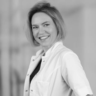 dr n. med. Małgorzata Karaś