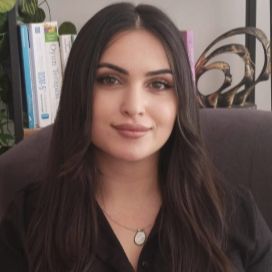 Fatma Bilici, Psikoloji İzmir