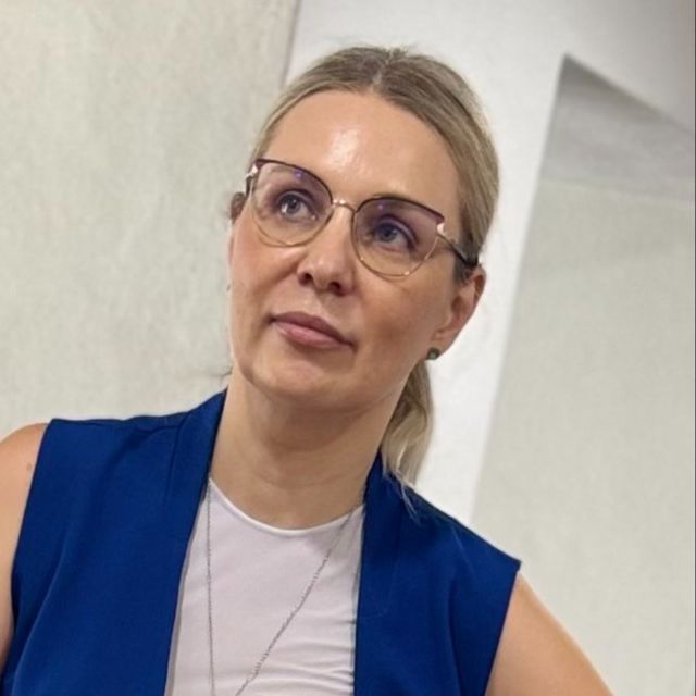 Anna Konovalova, Médico general Alicante