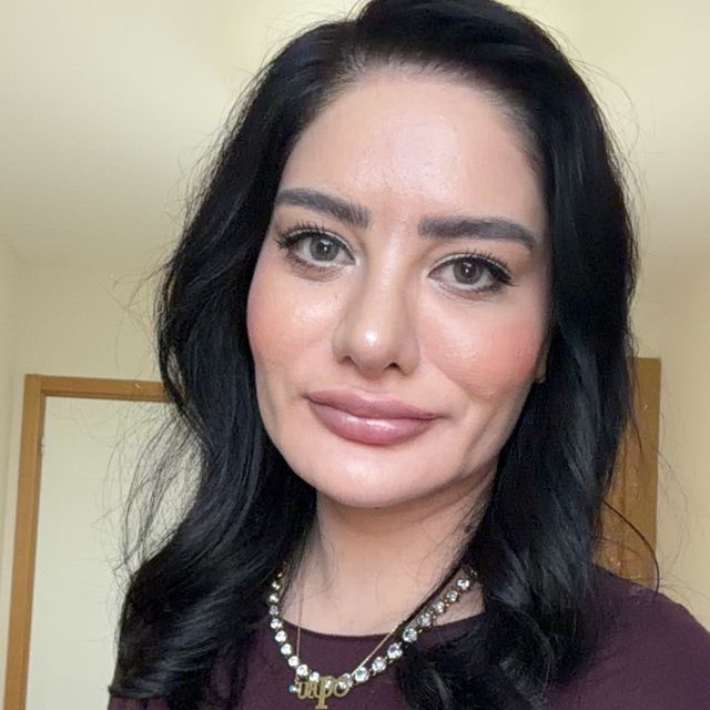 Burcu Yalçın, Psikoloji İstanbul