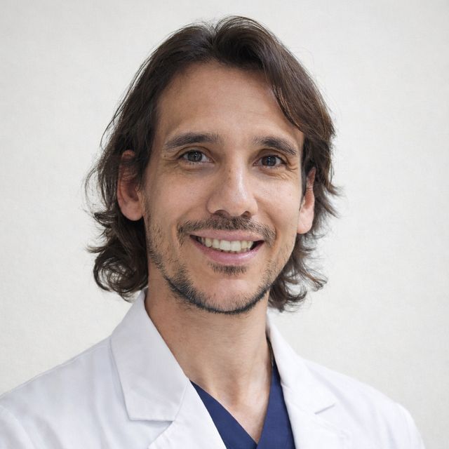 Derlis Sotelo García, Traumatólogo A Coruña