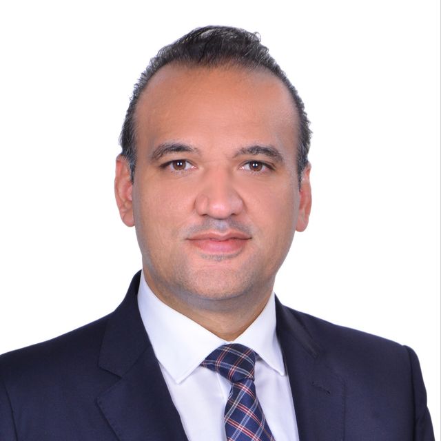 E. Anıl Özbek, Ortopedi Ve Travmatoloji Ulus