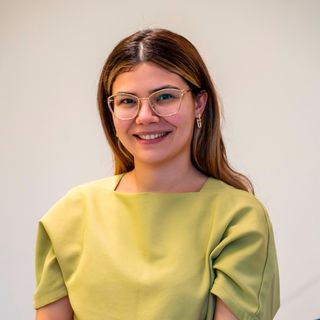 Melek Merve Nurlu, Diş Hekimi Antalya