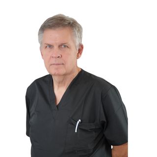 Bild vergrößern: Lukas Hornik, Zahnarzt Mülheim an der Ruhr