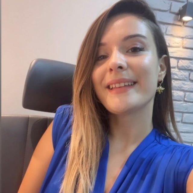 İmren Akbabalı, Psikoloji Aydın