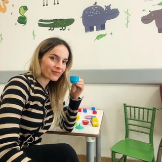 Resmi büyüt: Merve Can Kaleoğlu, Çocuk ve Ergen Psikiyatrisi Antalya