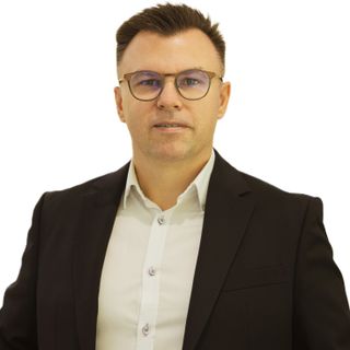 Powiększ obraz: Artur Walas, optometrysta Warszawa
