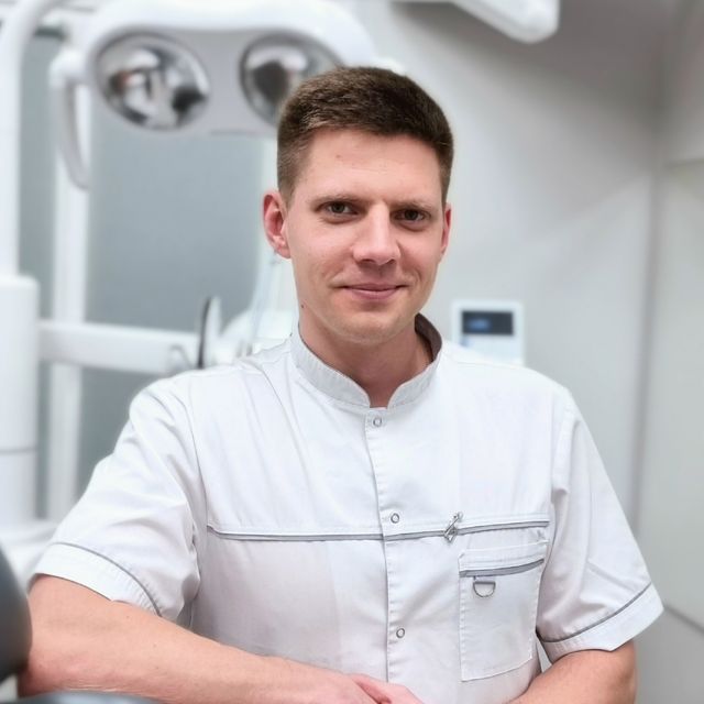 Aliaksandr Savich, stomatolog Zielona Góra