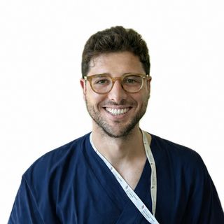Luciano Mottola, ortopedico Caserta