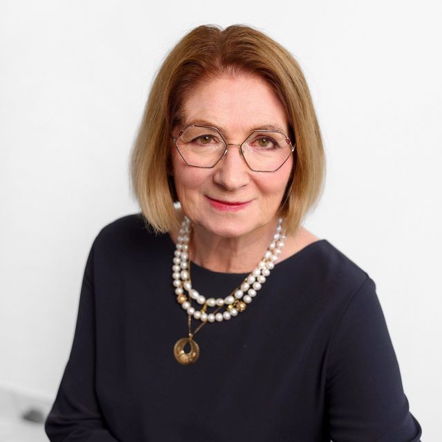 Iwona Halina Mozer-Lisewska, pediatra Poznań