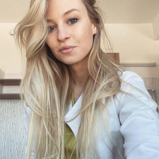 Powiększ obraz: Izabela  Markowska , lekarz bez specjalizacji Warszawa