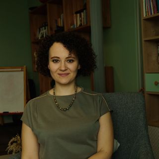 Nilay Tanık, Pratisyen Bayraklı