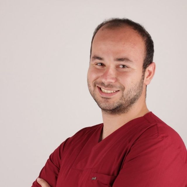 Sinan Tevkir, Protetik Diş Tedavisi Ordu
