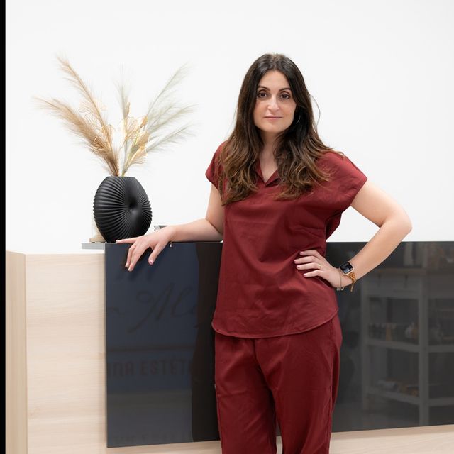 Ana Alabajos, Médico rehabilitador Torrent