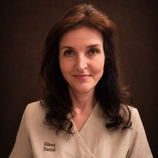 Carmen Rusu, igienista dentale California