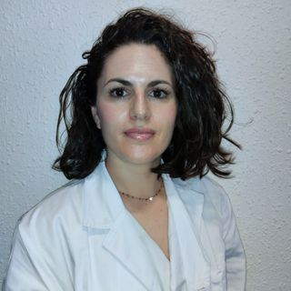 Acercar imagen: Adriana Cosano, Dermatólogo Madrid