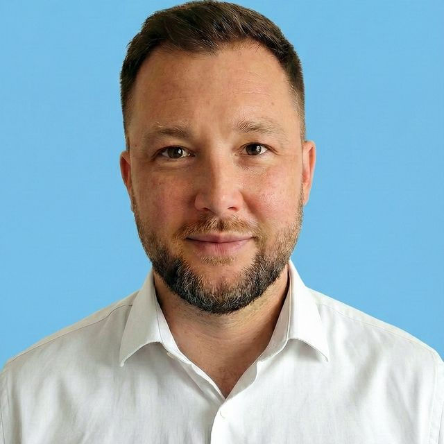 Adam Marciniak, fizjoterapeuta Warszawa