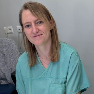 Powiększ obraz: Zofia Adamska-Jernaś, chirurg Poznań