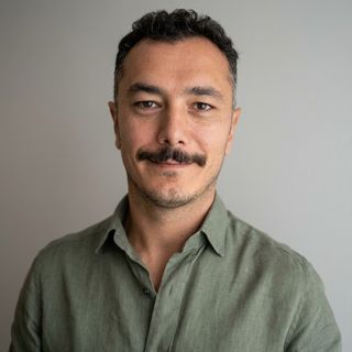 Kayhan Gürbüz, Psikoloji Konak