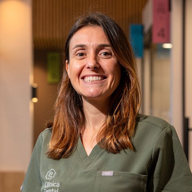 Laura Junquera Alfayate, Dentista Zaragoza