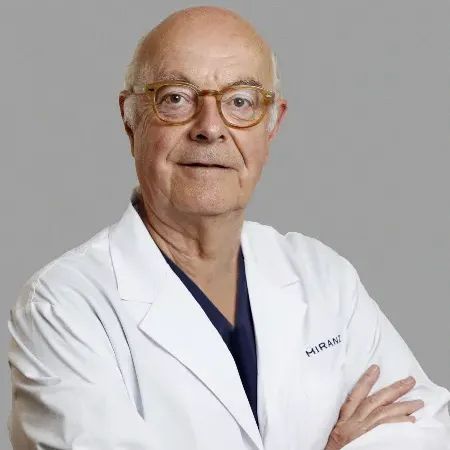 Ramón María Barcena De Mazarrasa, Oftalmólogo Santander