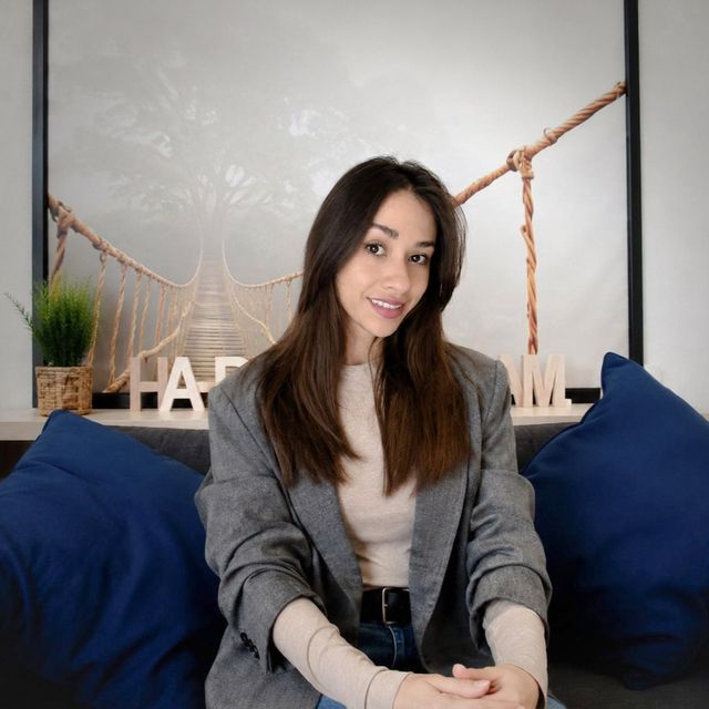 Juliana Marín Galeano, Psicólogo Badalona